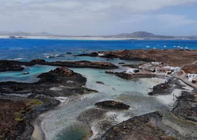 Île de Lobos (Fuerteventura) – vue aérienne du port