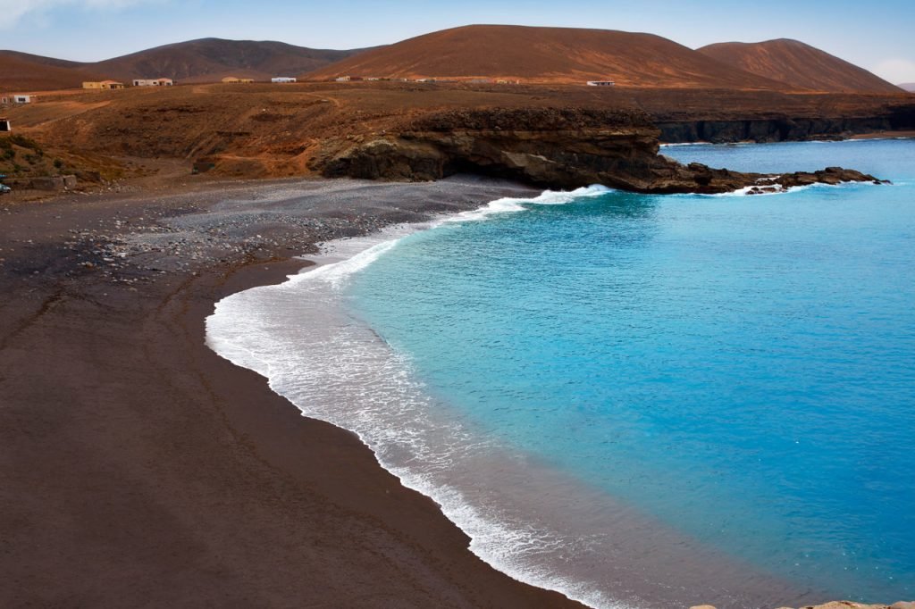 La spiaggia nera di Ajuy