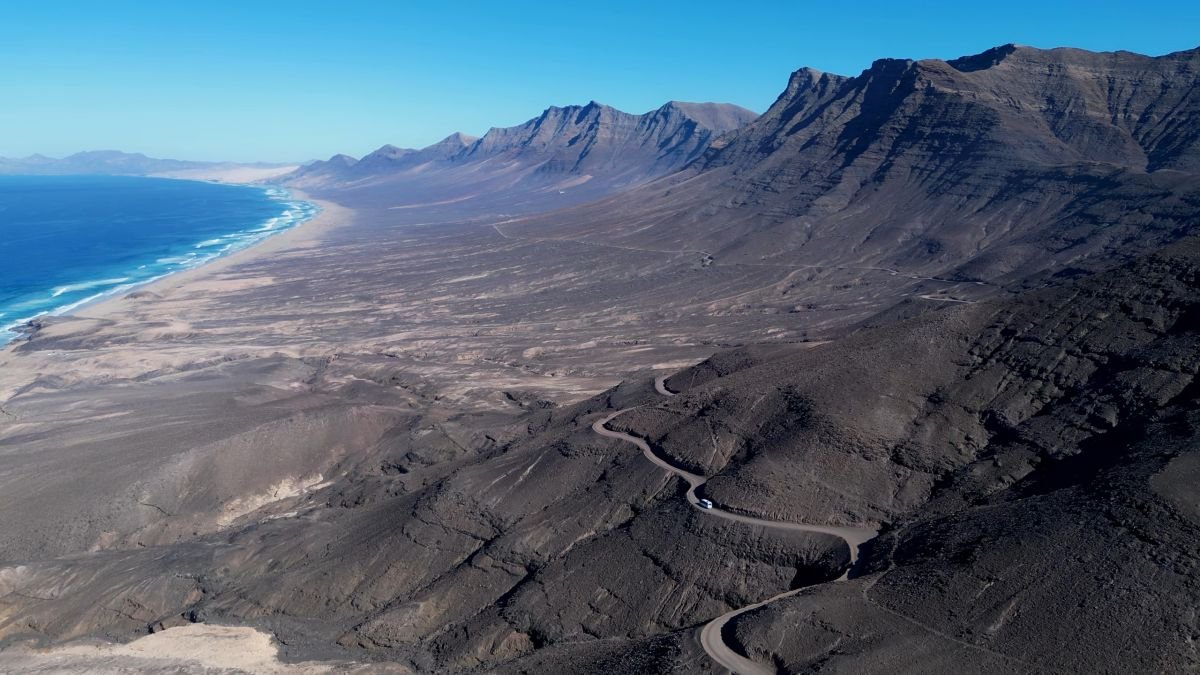 Playa de Cofete - La strada sterrata che porta alla spiaggia