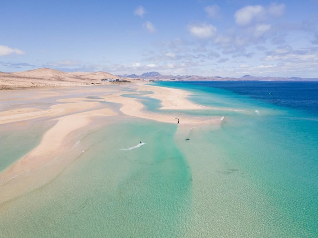 Spiaggia di Sotavento e la Laguna